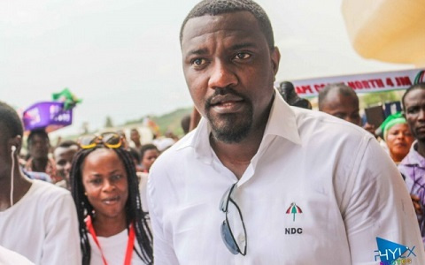 John Dumelo