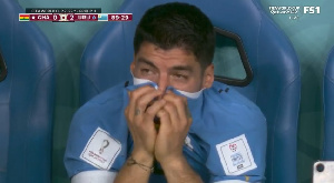 SUAREZ Cry Fi QMeOXkAYD8uJ.jfif