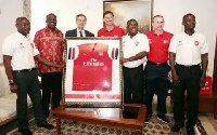 Arsenal legend Tony Adams gifted Amissah-Arthur an Arsenal shirt when he came to Ghana