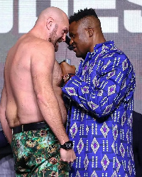 Francis Ngannou (right) and Tyson Fury