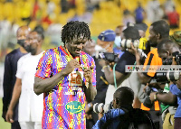 Sulley Muntari with his medal