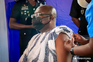 Vice President Bawumia also took his coronavirus jab on Monday