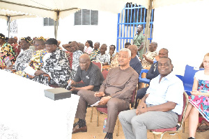 Right Worshipful Isaac Owulaku Hood (2nd from right),  Grand Master of the Masonic District, Ghana