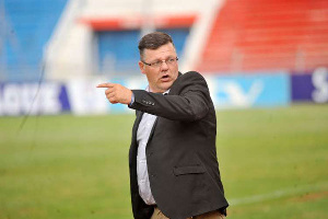 Minnaert wants to take over Hearts of Oak's vacant coaching position