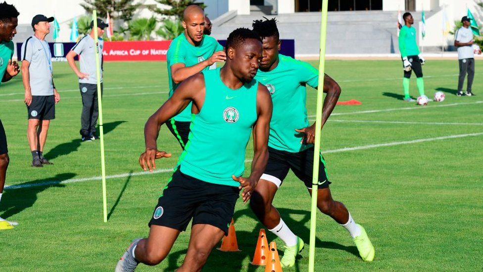 Nigeria team as dem dey for training session