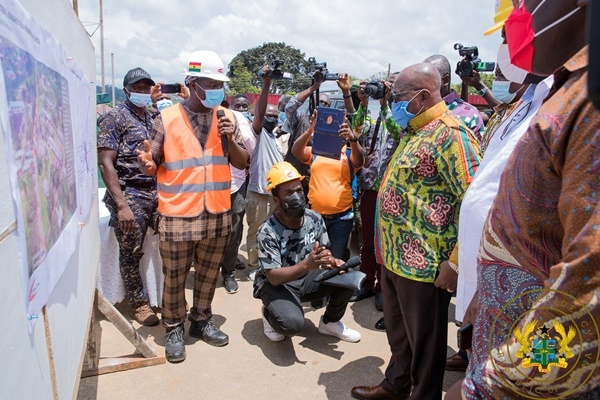 President Nana Akufo-Addo inspecting the project