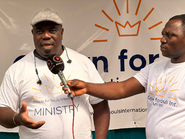 Kenneth Hushie explaining the rationale behind Crowns for Souls International