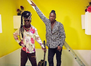 Stonebwoy  with highlife legend, Kojo Antwi