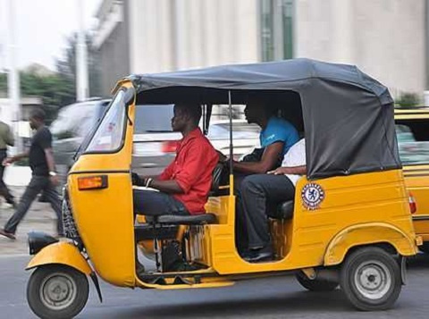 A photo of a tricycle, otherwise known as pragyia