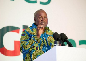 John Mahama Esubura Pix