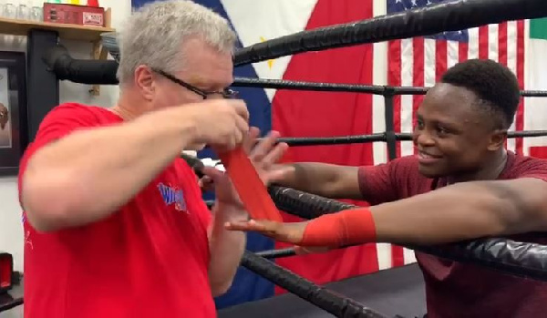 Isaac Dogboe has now joined the camp of Pacquiao's trainer