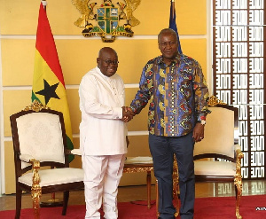 President  Nana Addo Dankwa Akufo-Addo in a handshake with Ex President John Dramani Mahama