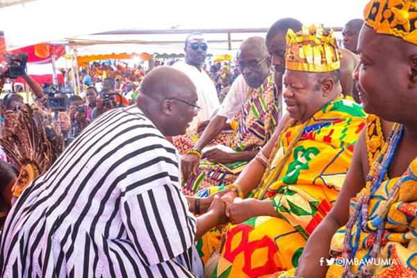 Alhaji Dr Mahamudu Bawumia exchanging pleasantries with some traditional leaders