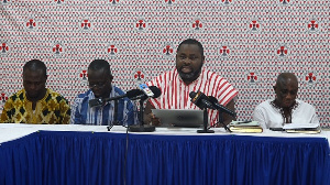 Executives of the Ghana Radiographers Society addressing some media personnel