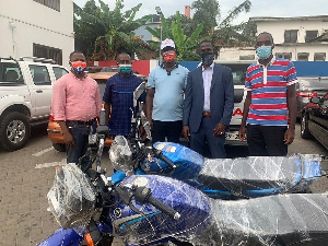 NPP Tokyo Chapter Donates Motorbikes 