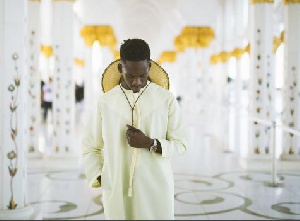 Mr.Eazi