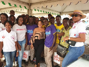 Moesha with some volunteers at the blood donation exercise