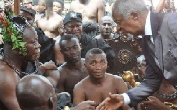 Asantehene Otumfuo Osei Tutu II and the late Kofi Annan