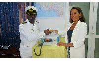 Fight against piracy - France hands over radio equipment to Ghana