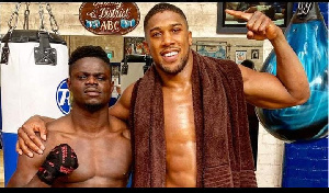 Freezy MacBones and Anthony Joshua