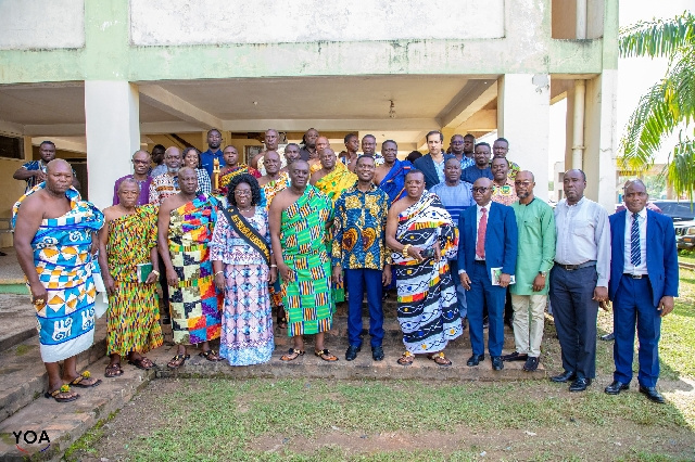 Group photo of members of the regional house of chiefs and Dr. Adutwum (sixth from right)