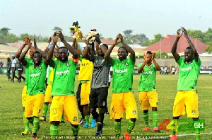 Aduana Stars Jubilating Sodp