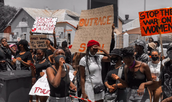 Some young women in Namibia leading the #ShutItAllDown protests in 2020