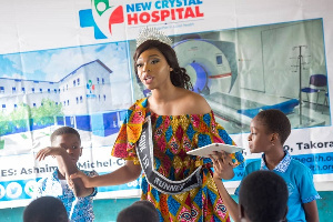 Margherita Melody Nana Adwoa Boatemaa Oppong addressing some students