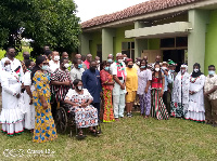 Members on the campaign team with leaders of the party