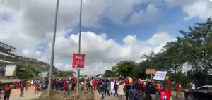 Kasoa Road Demonstrators.png