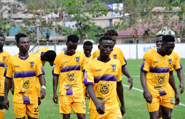 Medeama SC players