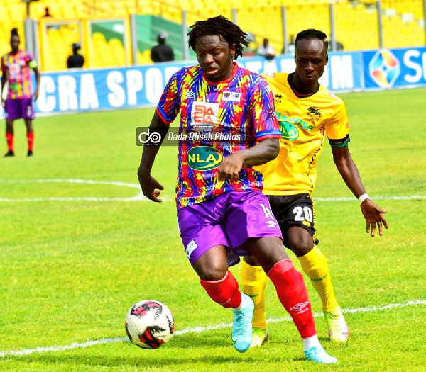 Sulley Muntari in action against Kotoko