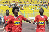 Kumasi Asante Kotoko's Yacouba Songne with some teammates