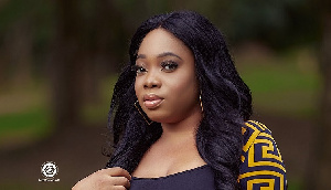 Actress Moesha Buduong