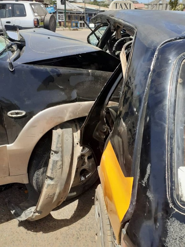 The taxi driver is reported dead whiles the Mazda tribute car driver is receiving treatment