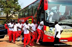 Kotoko players boarding bus