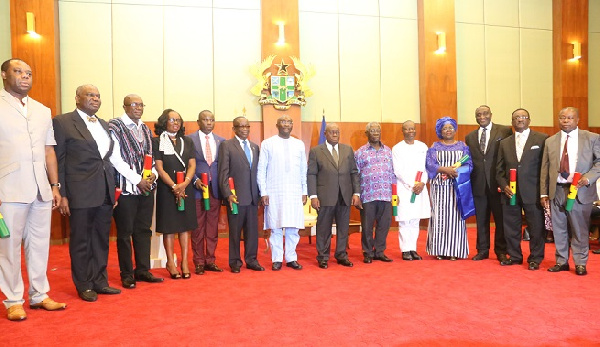 Akufo-Addo poses with some of his cabinet ministers (File photo)