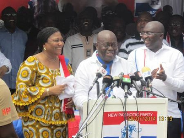 Prsident Nana Akufo-Addo flanked by his wife and running mate during the 2012 campaign