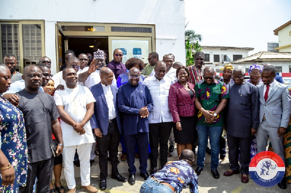 Vice President Bawumia paid a visit to the National Headquarters of the NPP