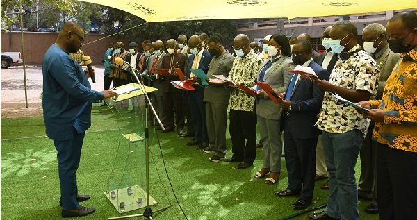 Asenso-Aboakye swearing-in members of the committees