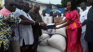 AMA Donates Food Items To Lante Djan We For Homowo