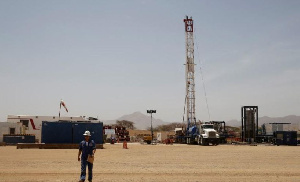 A worker at a Tullow Oil exploration drilling site in Lokichar, REUTERS/Baz Ratner