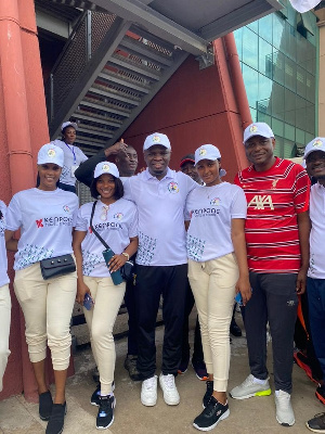 Sports Minister Mustapha Ussif with the ladies from Kepong Travel and Tours