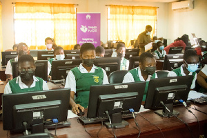 Huawei Trains 1000 JHS,  SHS Female Students In Digital Skills 865.png