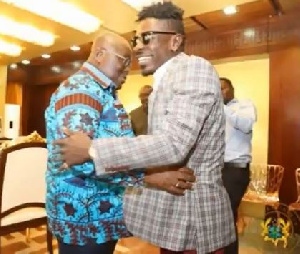 Shatta Wale paid a visit to President Akufo-Addo at the Flagstaff House on Wednesday, November 1