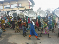 A group of kayaye girls