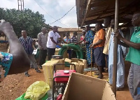 Presentation of a set of irrigation materials to the Bala Team