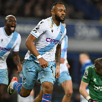 Jordan Ayew celebrating his goal