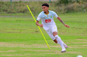 South Africa Defender, Rushine De Reuck