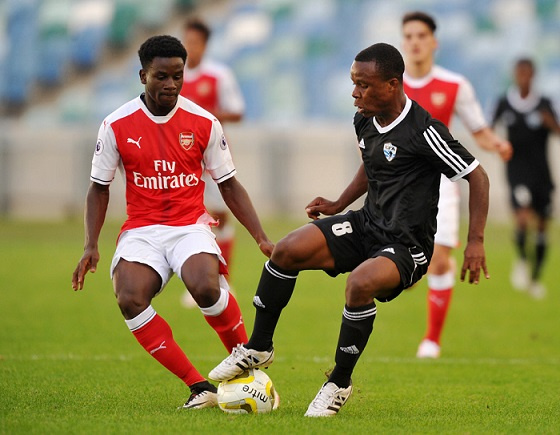 Jordi Osei-Tutu in action for Arsenal